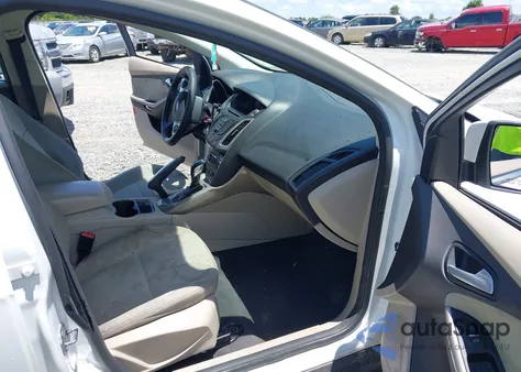 2012 Ford Focus Sel z USA, uszkodzony, nr VIN 1FAHP3H26CL430985